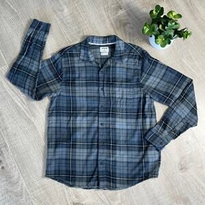 HURLEY Classic Fit Gray Black Plaid Long Sleeve Button Down Flannel Shirt Mens
